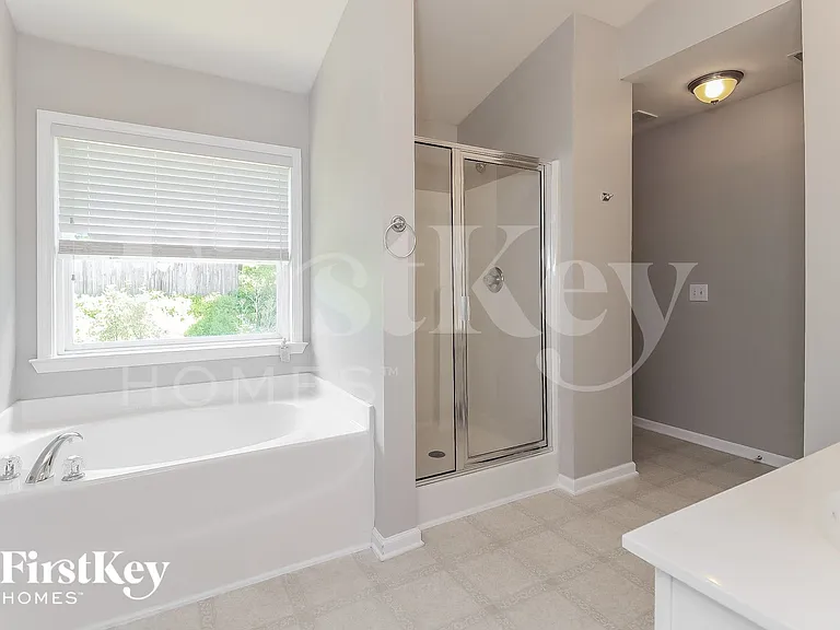 943 Mill Creek Ave — Photo 8
