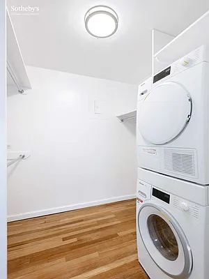 Sold by Sotheby's International Realty | media 23