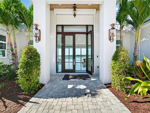 5th image of 4756 Pebble Bay Cir