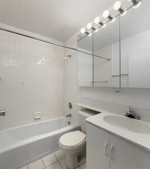 154 E 29th St #1006 — Photo 6