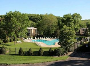 2011 Viking Dr NW APT 15, Rochester, MN 55901