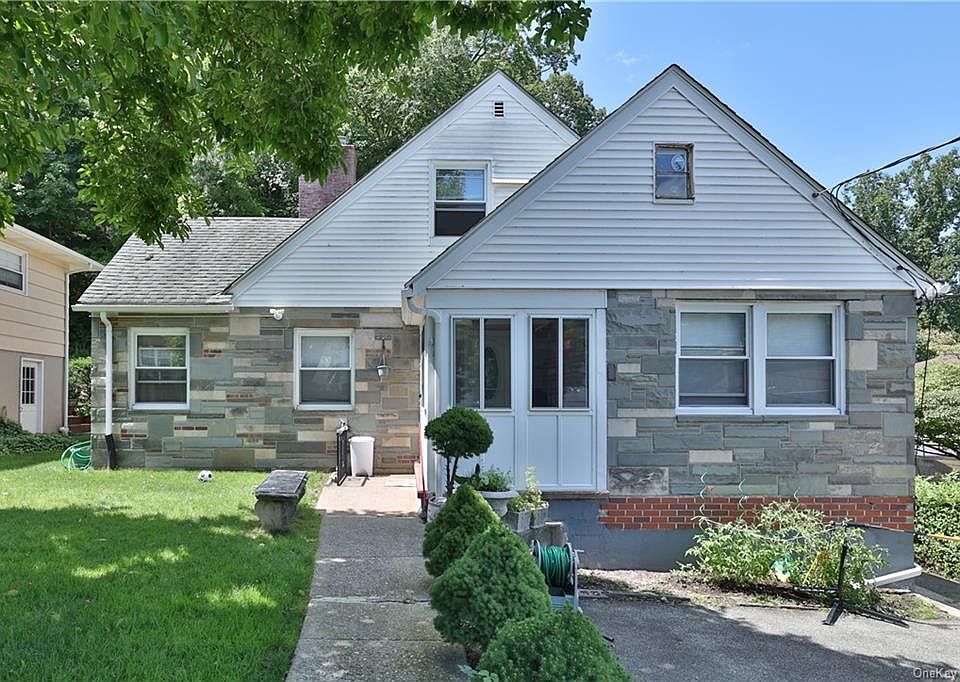 1st image of 9 Emmalon Ave #B