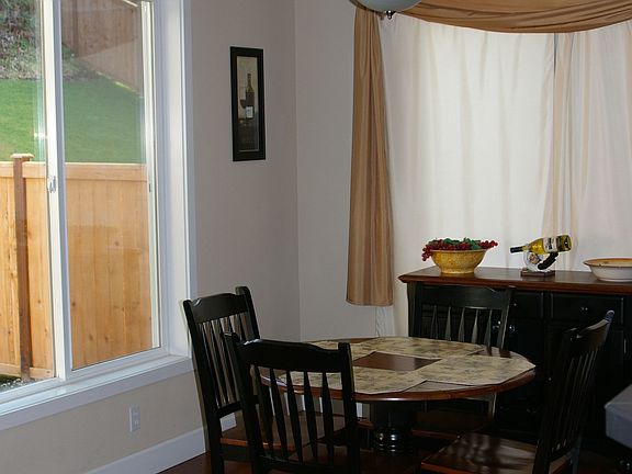 4th image of 17709 106th St E