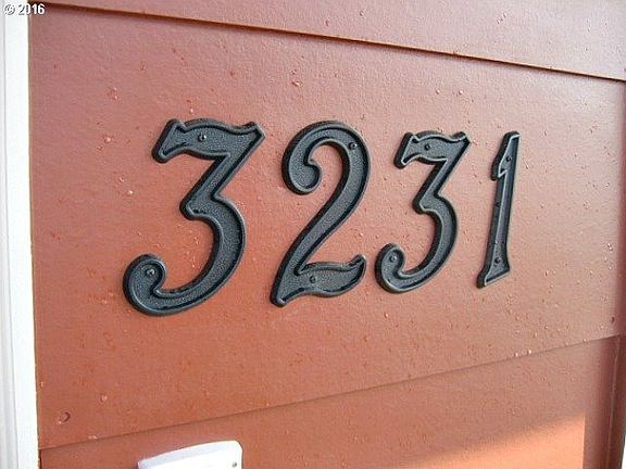 3rd image of 3211 NE Follett St