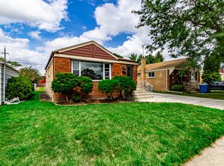 4148 W 82nd St, Chicago, IL 60652