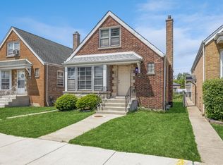 6238 S Moody Ave, Chicago, IL 60638