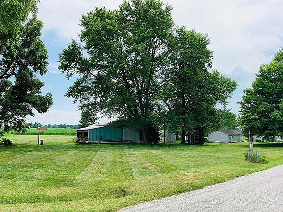 4th image of 6011 S County Road 200 W