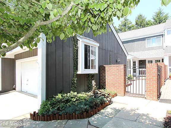 2nd image of 20607 Highland Hall Dr