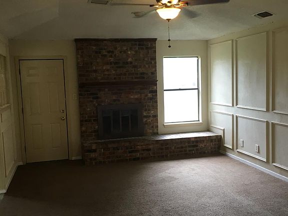5th image of 3107 Green Valley Ln