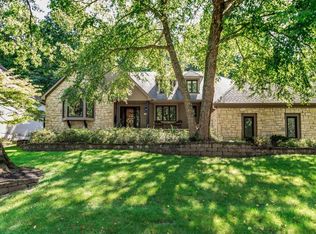 7706 Seminary Rdg, Columbus, OH 43235