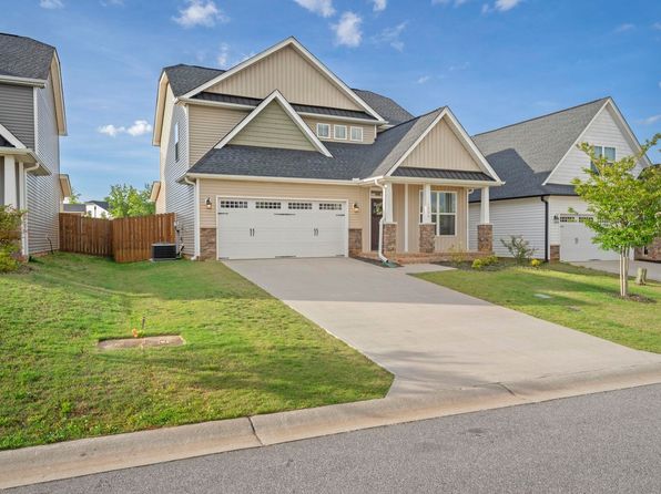1406 Almaden St, Boiling Springs, SC 29316