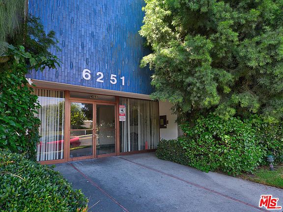 2nd image of 6251 Coldwater Canyon Ave Unit 207