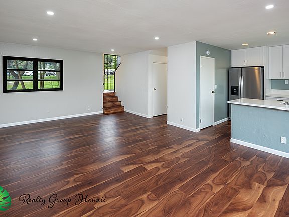 4th image of 92-1333 Panana St APT 55