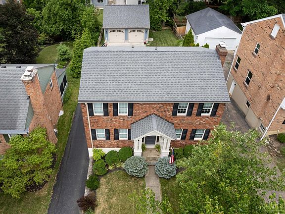 2nd image of 3917 Pocahontas Ave
