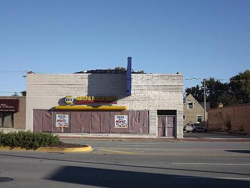 1st image of 3106 W 95th St