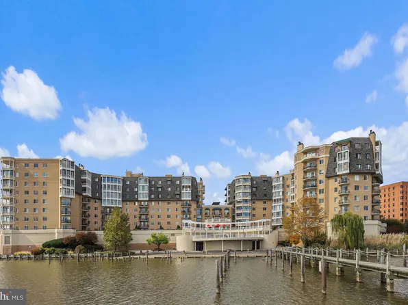 1250 S Washington St Unit 818, Alexandria, VA 22314