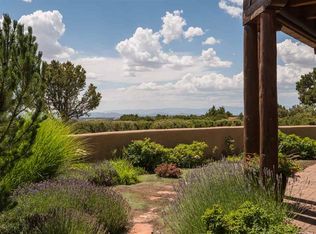 1114 Calle Conejo, Santa Fe, NM 87501