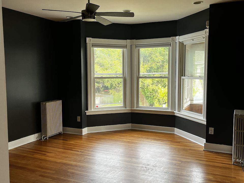 1st image of 1333 2nd St #2