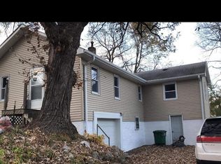 4915 NW Lovington Dr, Des Moines, IA 50310