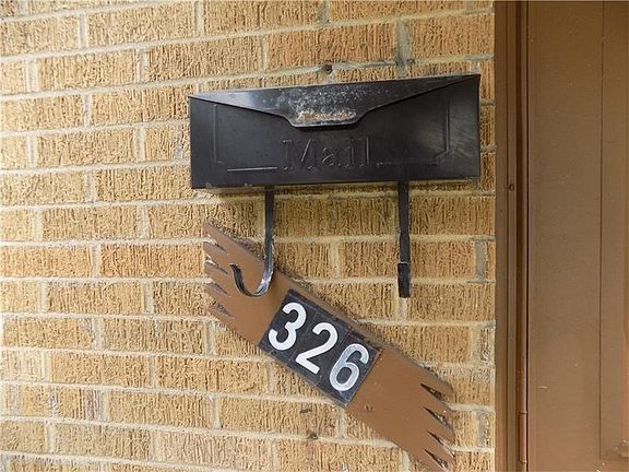 3rd image of 326 N Balph Ave