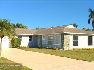 11507 Laurel Valley Cir, Wellington, FL 33414