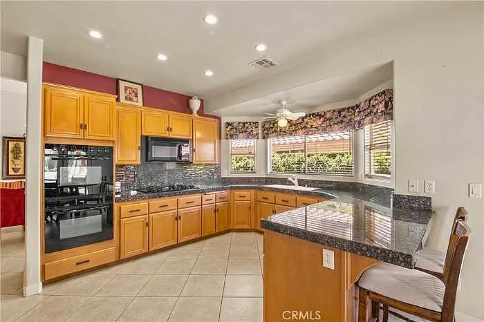 43643 Verona Ct — Photo 11