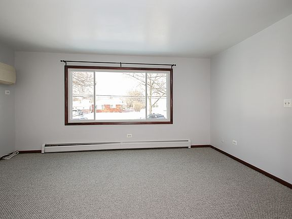 2nd image of 347 Park St APT 1