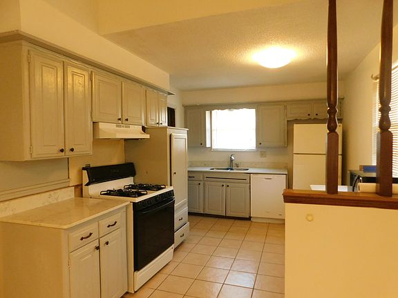 4th image of 4829 Elmview Dr