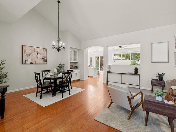 4th image of 5730 Chaffey Ln