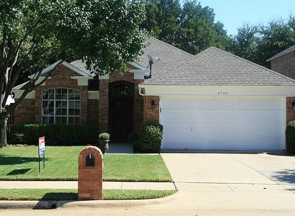 3rd image of 4740 Hanover Dr