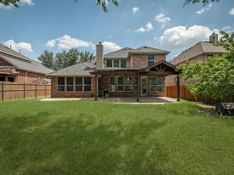 11152 Seguin Dr — Photo 22
