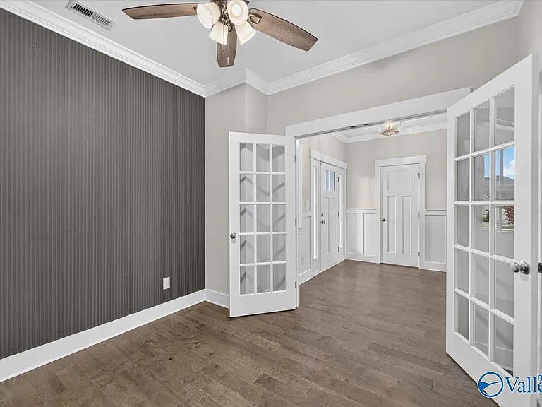 100 Bartram Way — Photo 10