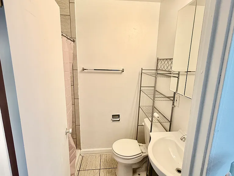 5216 Rainier Ave S #202 — Photo 10