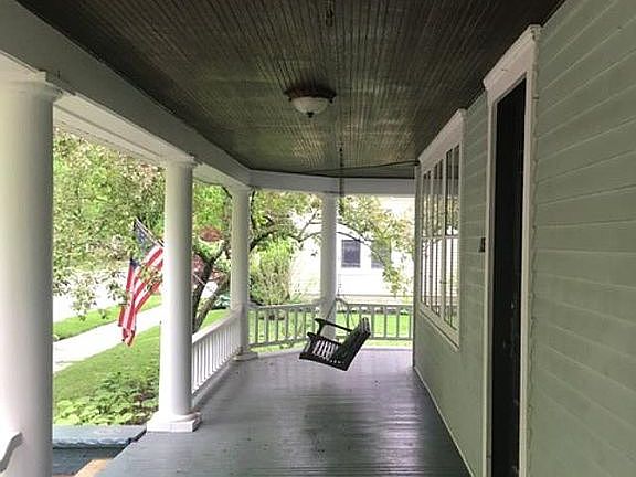 5th image of 1359 Logan St
