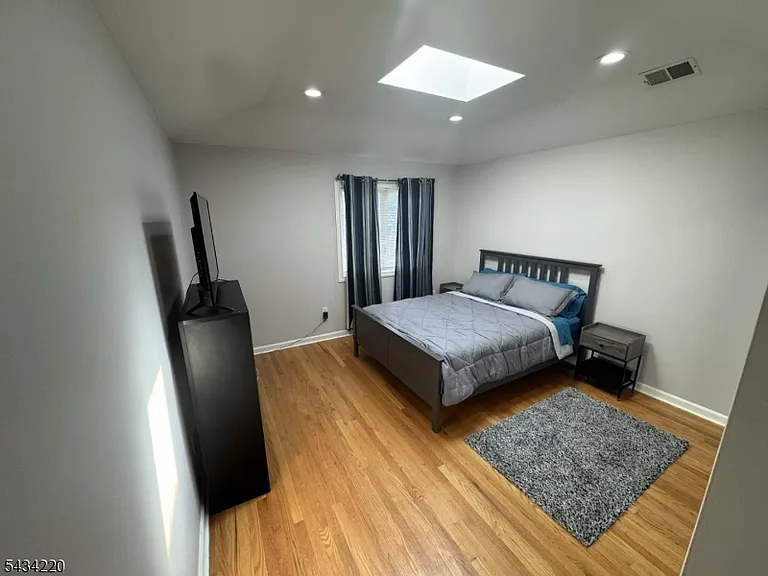 137 Boston Ave — Photo 11