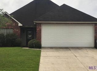 40443 Cross Ridge Ave, Gonzales, LA 70737