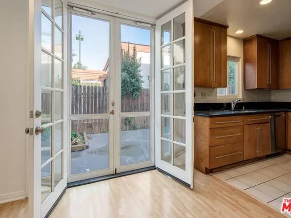 129 Marguerita Ave APT M, Santa Monica, CA 90402