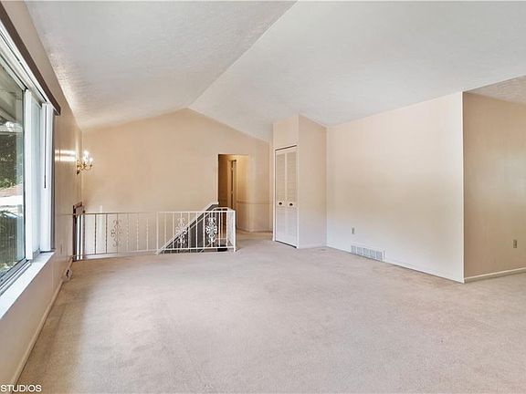 3rd image of 14780 Indian Creek Dr