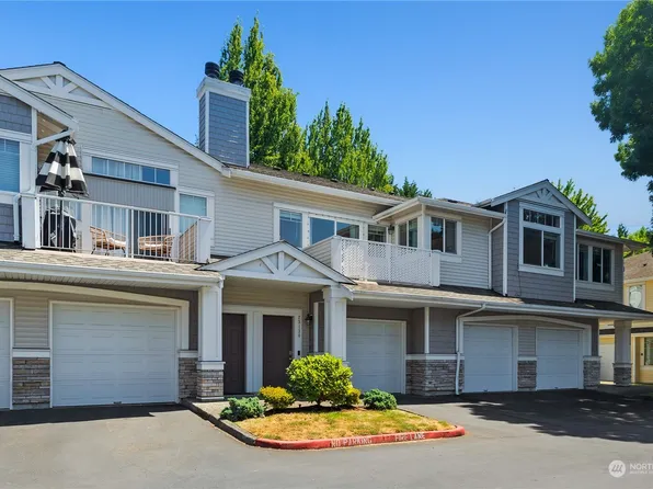 23130 59th Place S #13-4, Kent, WA 98032