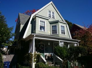 23 Lindsey St, Dorchester, MA 02124