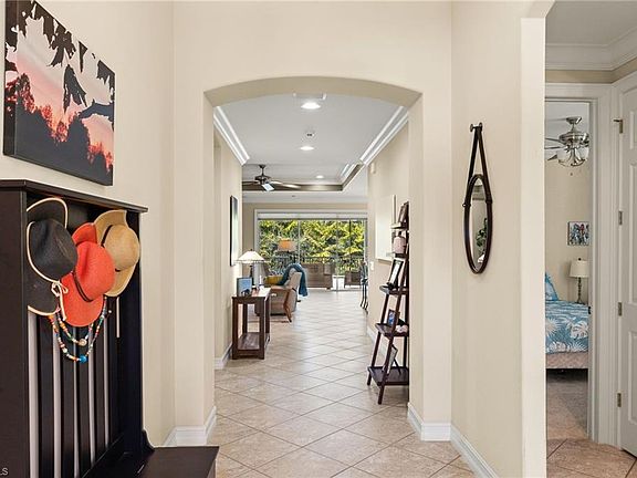 3rd image of 8012 Banyan Breeze WAY