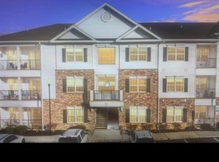 714 Stiller Ln, Monroe Township, NJ 08831