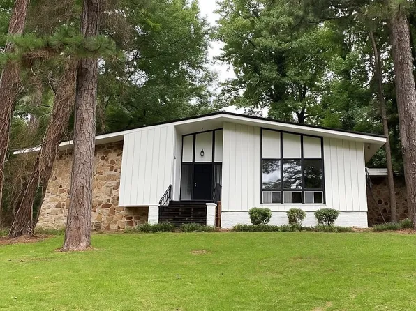 3742 Spearman Dr, Birmingham, AL 35216