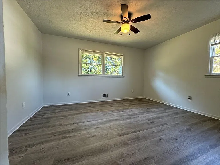 3905 Cherokee St NW — Photo 15