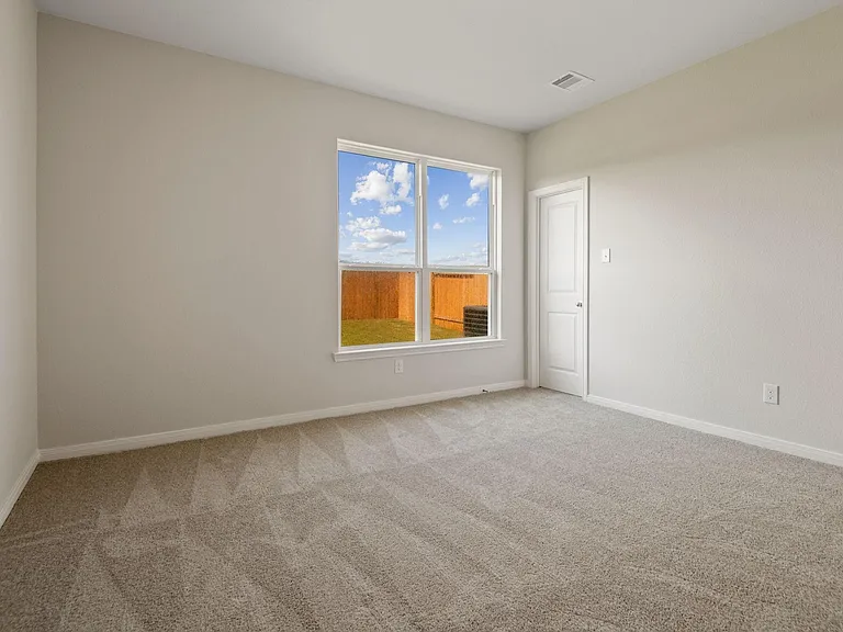 15870 Berry Hill Dr — Photo 14