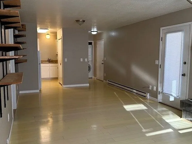 8601 Molanary Dr #11 — Photo 3
