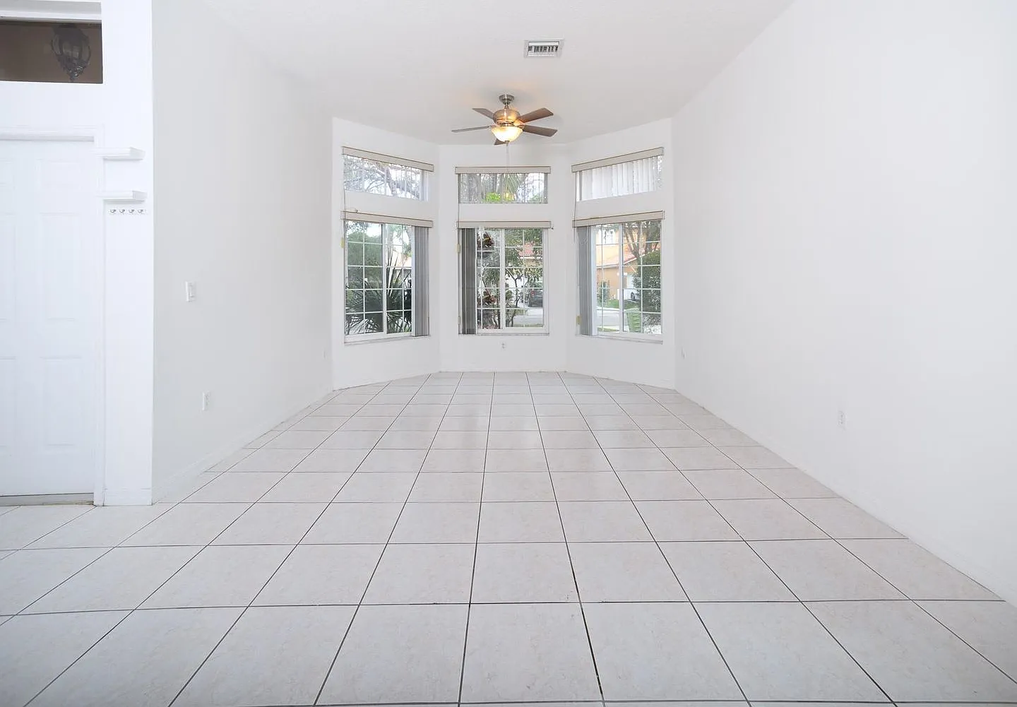 14186 SW 32nd Street, Miramar, FL 33027 — Photo 4
