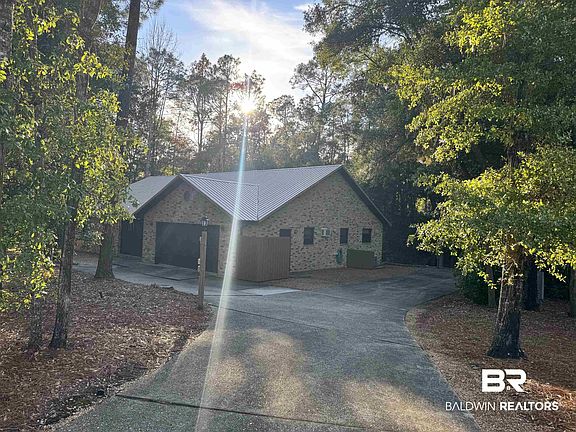 2nd image of 2682 Pine Ridge Dr