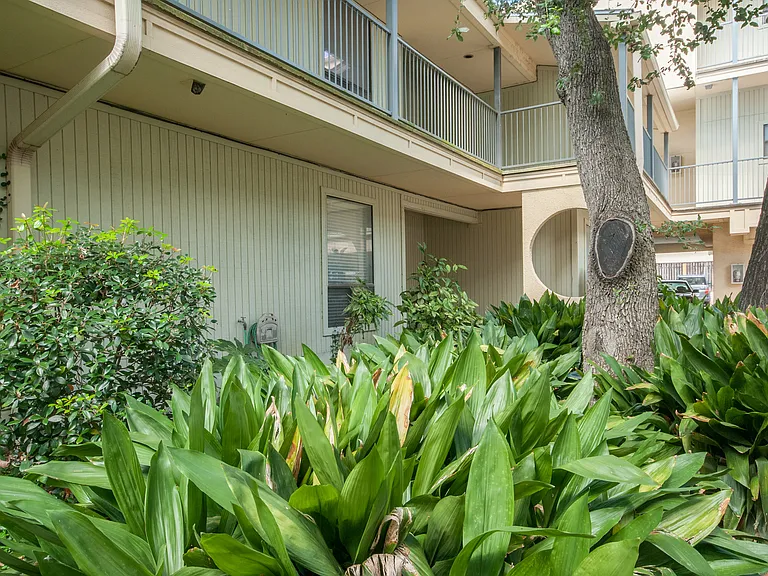 3840 Far West Blvd #102 — Photo 38