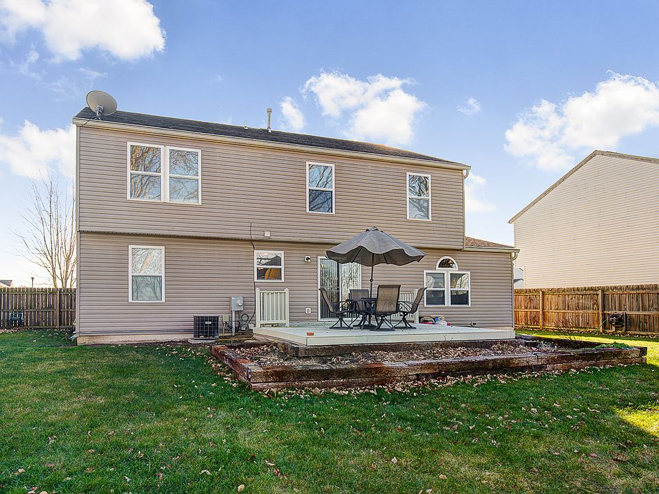 1st image of 164 Windward Dr